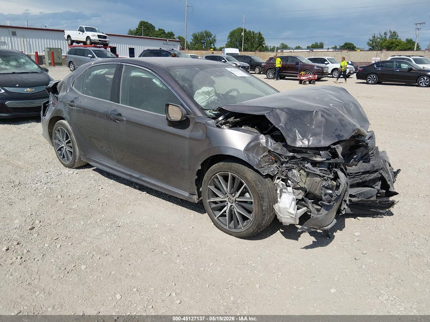2022 Toyota Camry