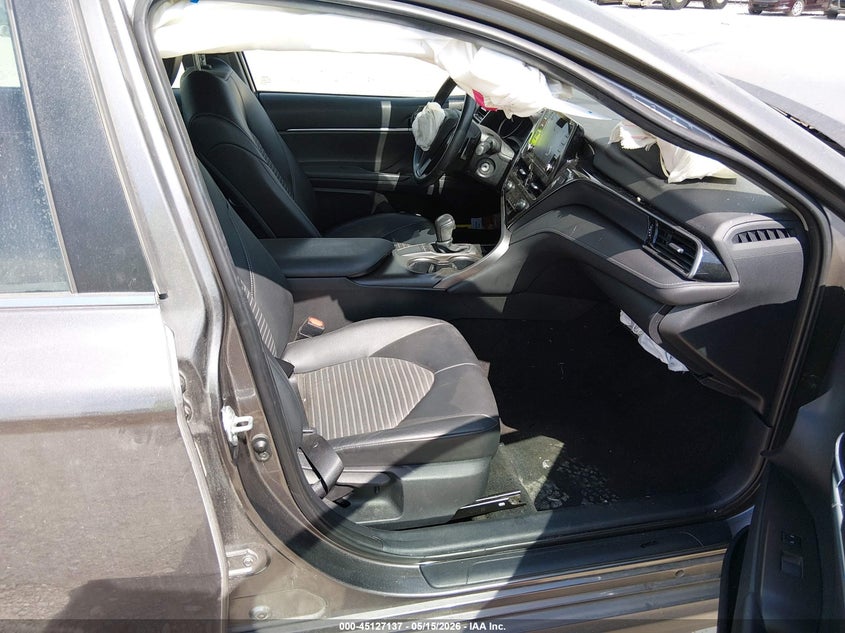 2022 TOYOTA CAMRY auction photo 5