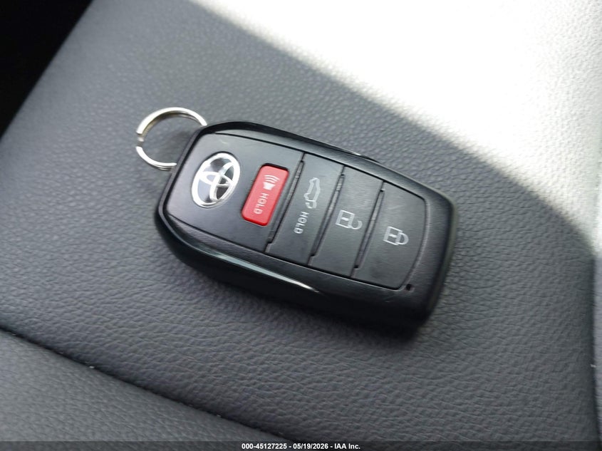 2026 Toyota Corolla Cross Xle VIN: 7MUDAABG6TV155223 Lot: 45127225