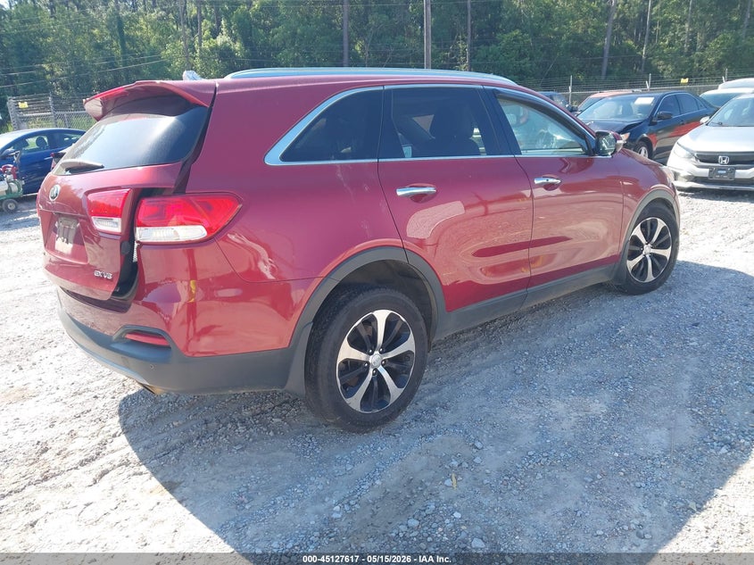 2016 KIA SORENTO auction photo 4