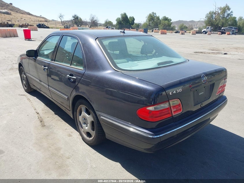 2002 MERCEDES-BENZ E-KLASSE SEDAN 4.3L V-8 , 275HP