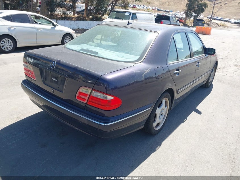 2002 MERCEDES-BENZ E-KLASSE SEDAN 4.3L V-8 , 275HP