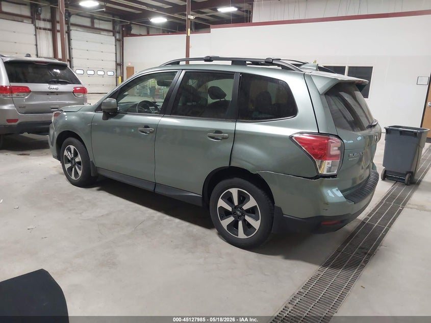 Vin: jf2sjagcxjh584360, lot: 45625601, subaru forester 2.5i premium 20183