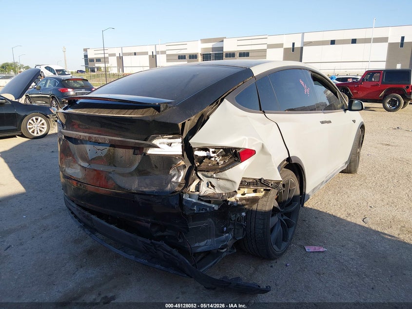 2017 TESLA MODEL X auction photo 4