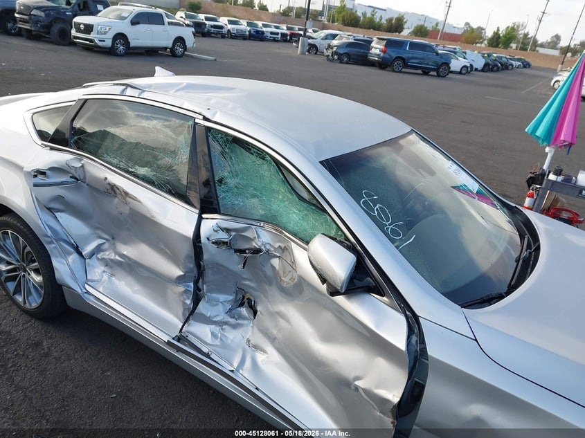 2017 Genesis G80 3.8 VIN: KMHGN4JE2HU180941 Lot: 45128061