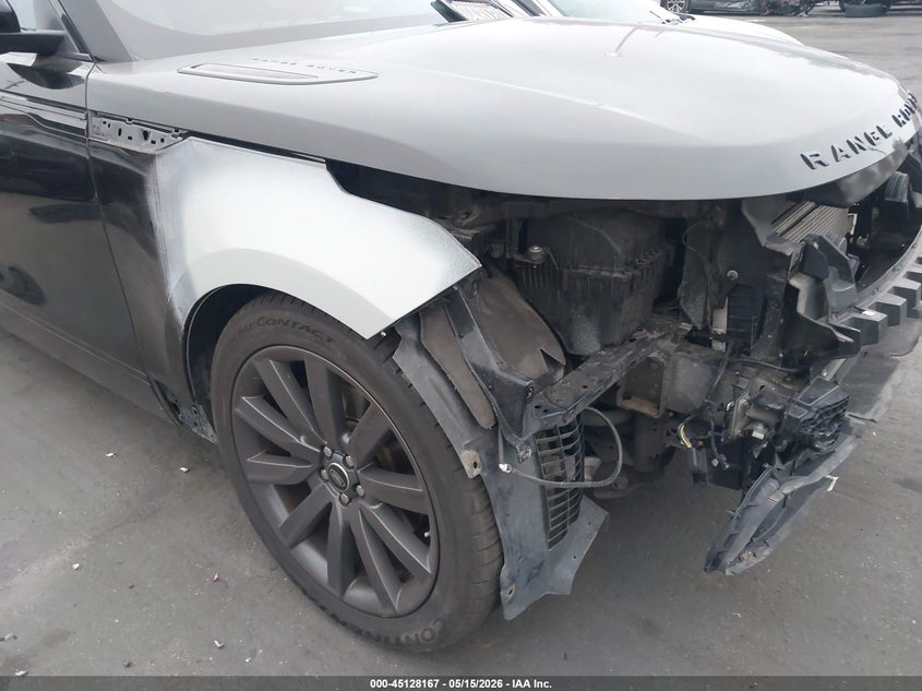 2018 Land Rover Range Rover Velar P380 First Edition/P380 Hse R-Dynamic VIN: SALYM2RV4JA748241 Lot: 45128167