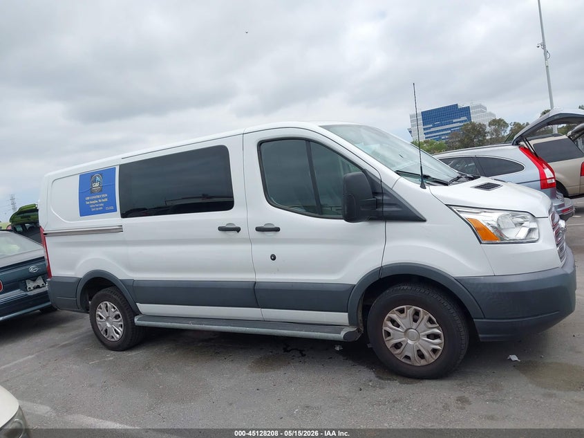 VIN 1FTYR1YM6JKA89262 2018 FORD TRANSIT-250