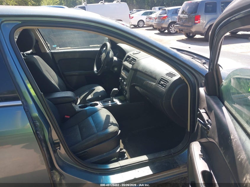 2012 FORD FUSION auction photo 5