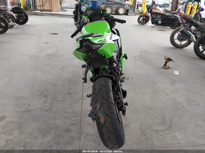 2025 Kawasaki Zx400 S VIN: ML5ZXCS13SDA42942 Lot: 45128536