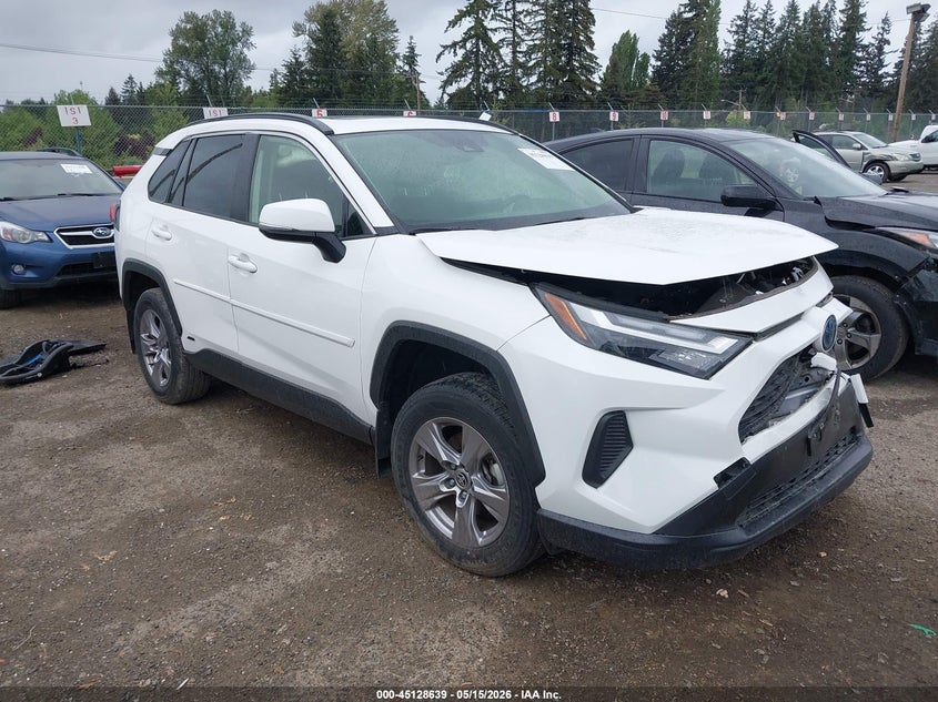 2022 TOYOTA RAV4 HYBRID XLE — Photo gallery