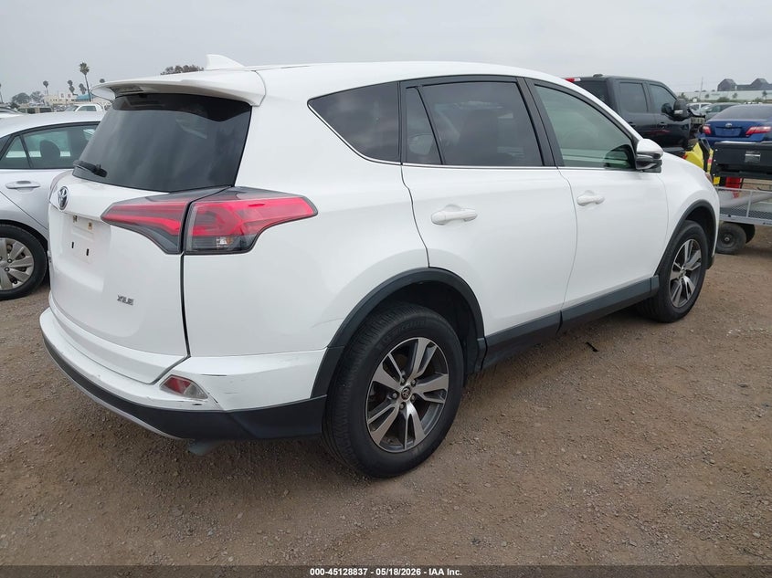 AtlanticExpress - Toyota RAV4