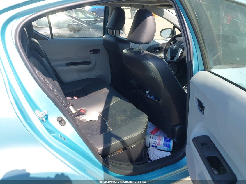 2012 Toyota Prius C Four VIN: JTDKDTB34C1026640 Lot: 45128952