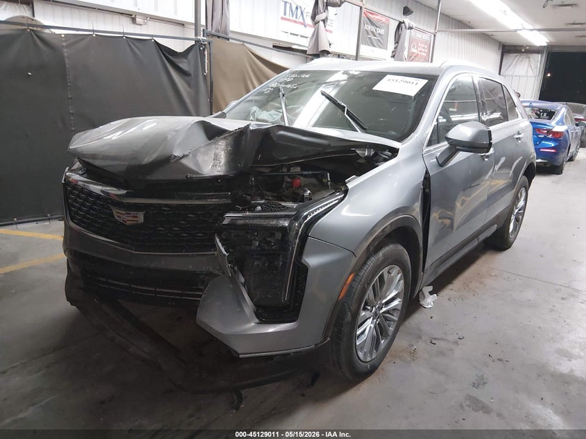 2024 CADILLAC XT4 auction photo 2