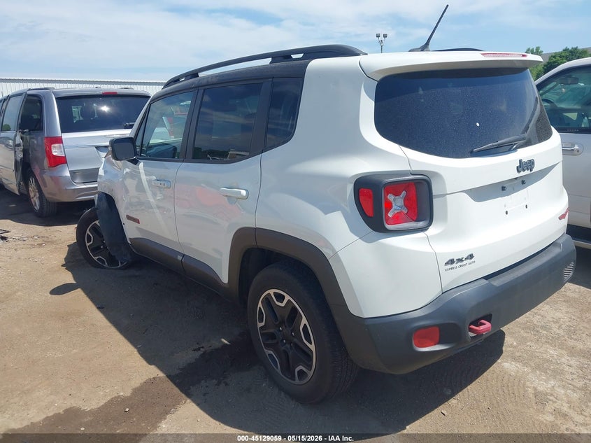 2016 JEEP RENEGADE auction photo 3