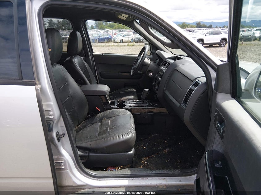 1FMCU9EG5CKA10684 2012 Ford Escape 3.0 Limited silver