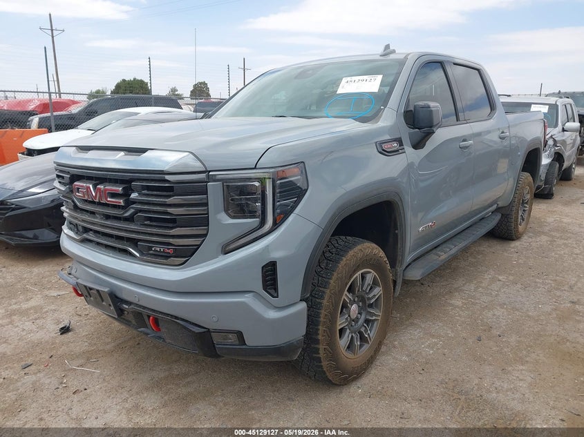GMC SIERRA 1500 - zdjęcie 2
