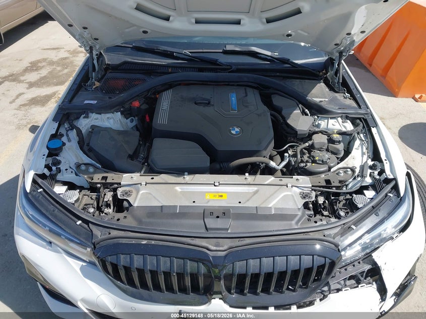 VIN 3MW5P7J06N8C28586 2022 BMW 330E
