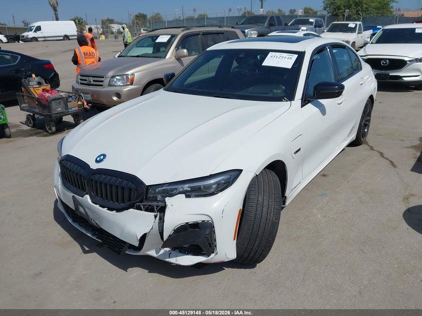 Vin: 3mw5p7j06n8c28586, lot: 45626764, bmw 330e 20222