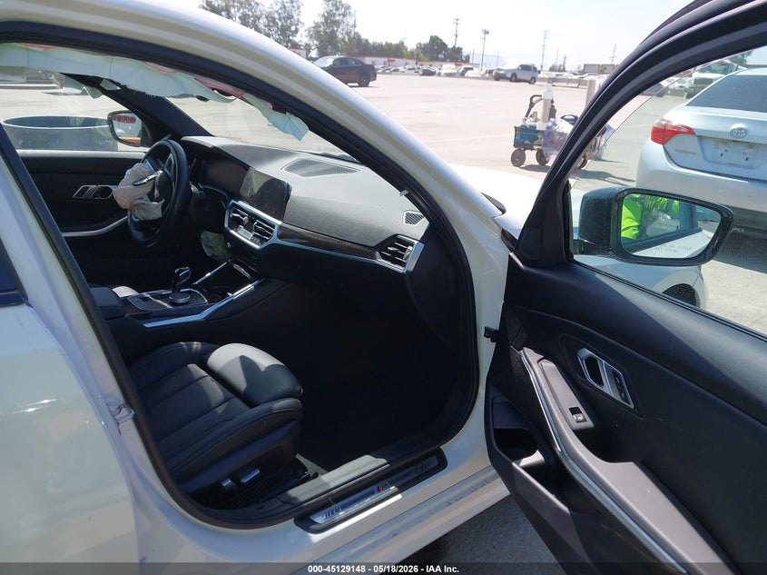 VIN 3MW5P7J06N8C28586 2022 BMW 330E