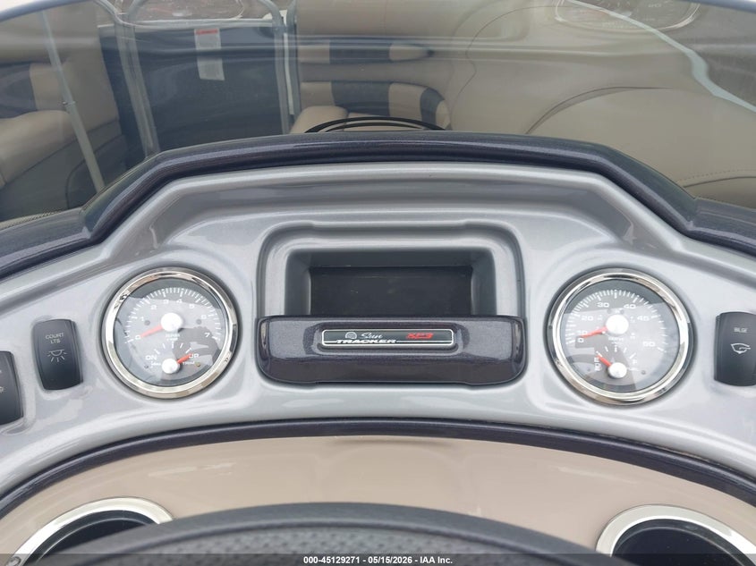 2023 SUNTRACKER PH30 PONTOON BOAT auction photo 7