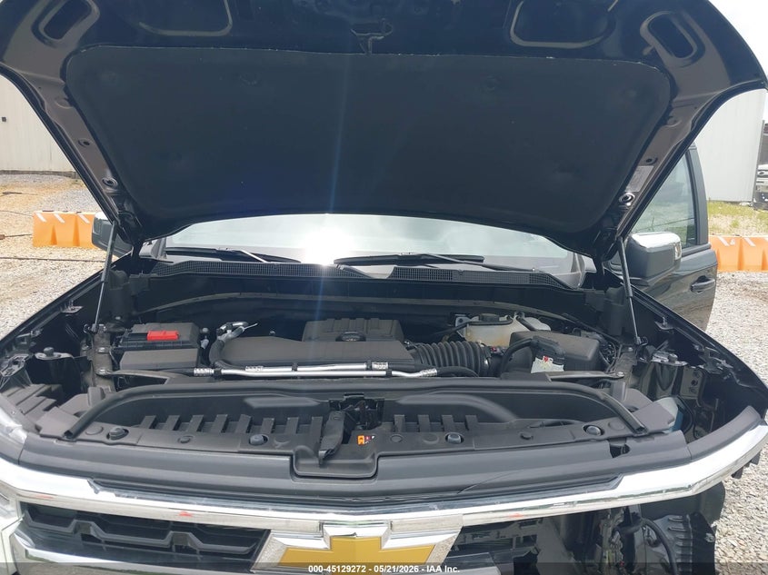 2026 CHEVROLET SILVERADO 1500 4WD STANDARD BED LT — Photo 10