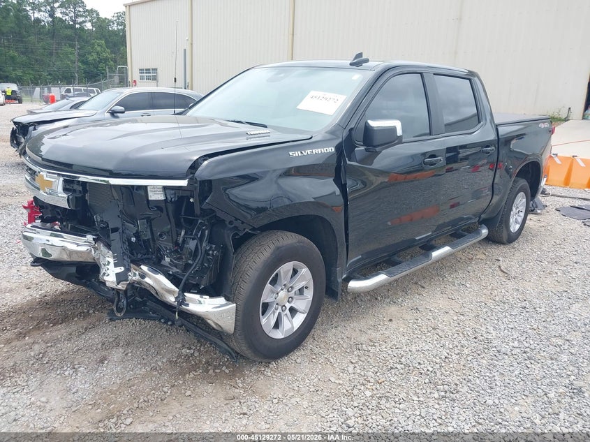 2026 CHEVROLET SILVERADO 1500 4WD STANDARD BED LT — Photo 2