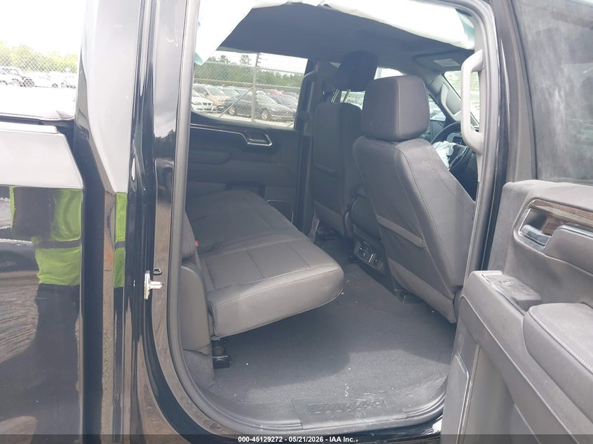 2026 CHEVROLET SILVERADO 1500 4WD STANDARD BED LT — Photo 8