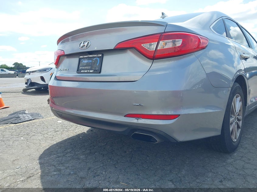 2015 HYUNDAI SONATA auction photo 6