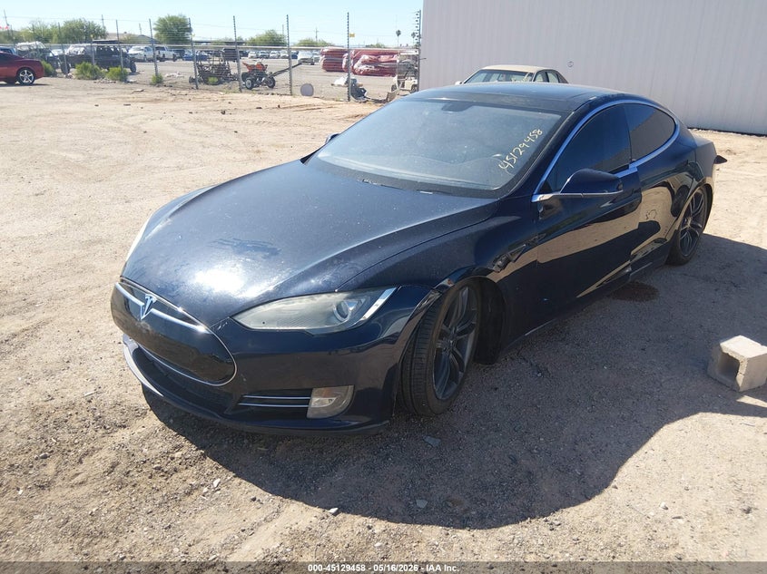 Vin: 5yjsa1h19efp38722, lot: 45627087, tesla model s p85 20142