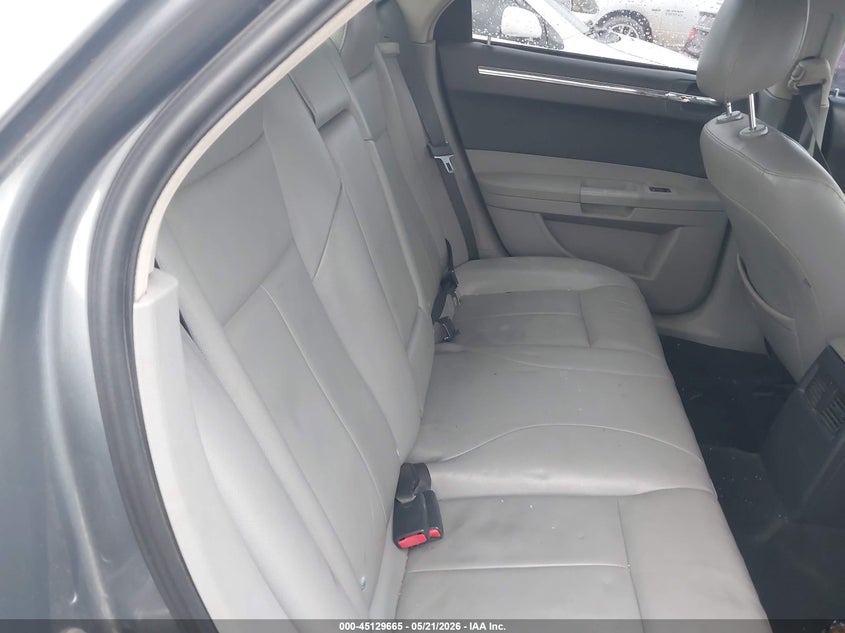 2007 Chrysler 300 Touring VIN: 2C3KA53G47H839526 Lot: 45129665