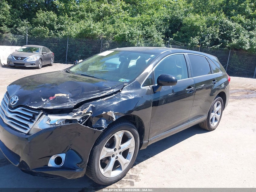 Vin: 4t3zk3bb8cu049318, lot: 45627369, toyota venza le v6 20122