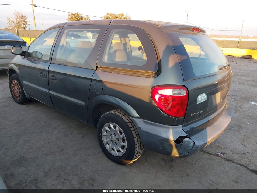 2002 CHRYSLER VOYAGER auction photo 3