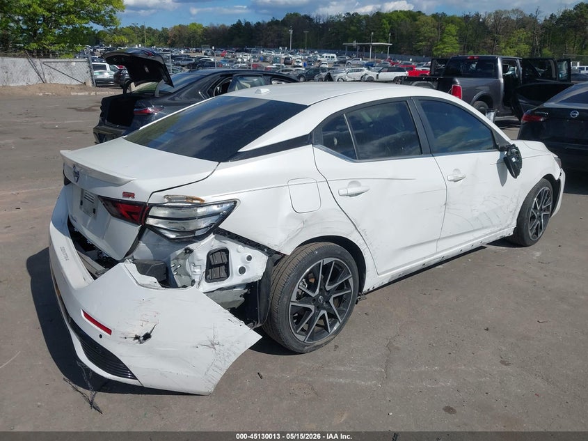 2024 NISSAN SENTRA auction photo 4