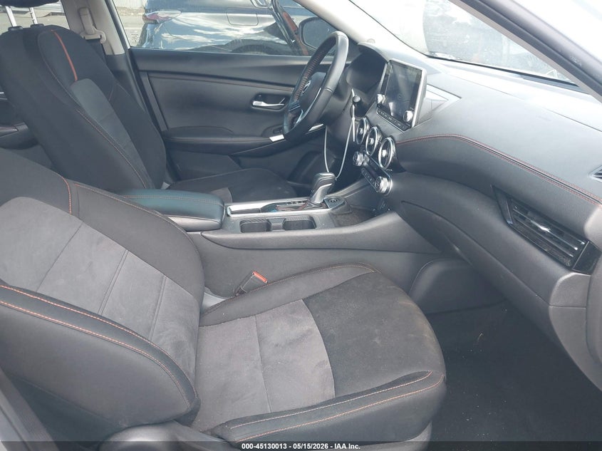 2024 NISSAN SENTRA auction photo 5