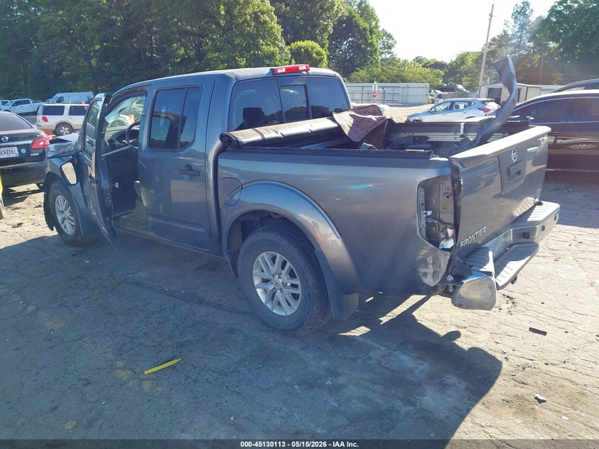 2017 NISSAN FRONTIER auction photo 3