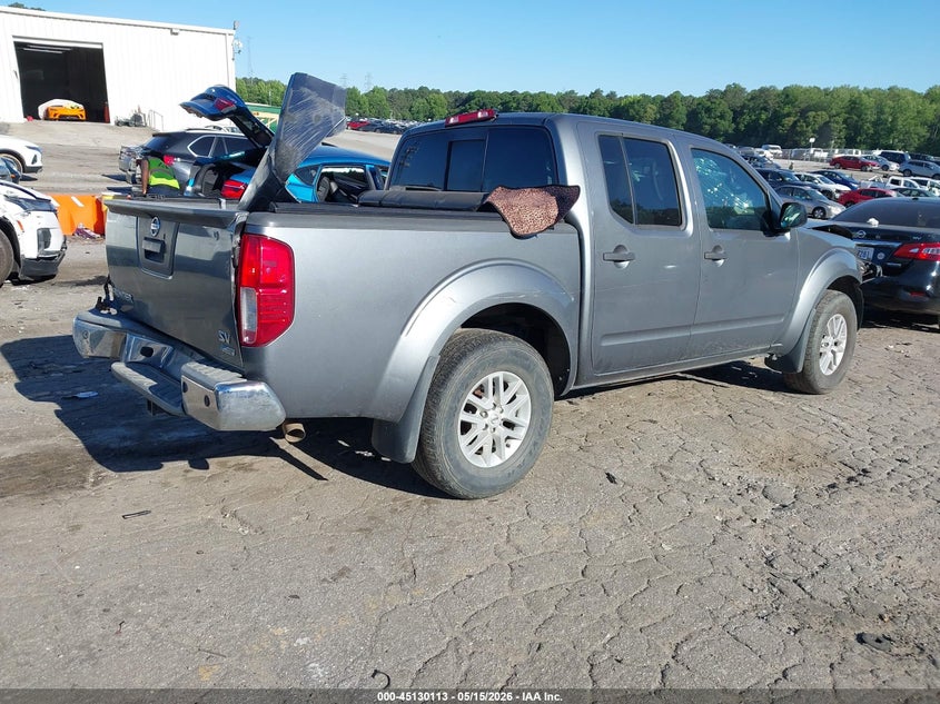 2017 NISSAN FRONTIER auction photo 4
