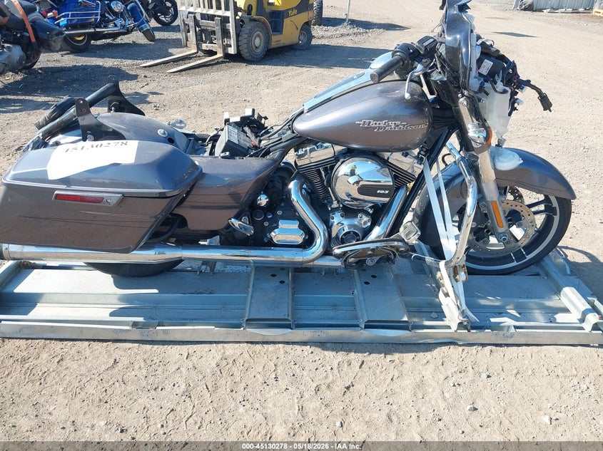 2014 Harley-Davidson Flhxs Street Glide Special VIN: 1HD1KRM12EB645104 Lot: 45130278