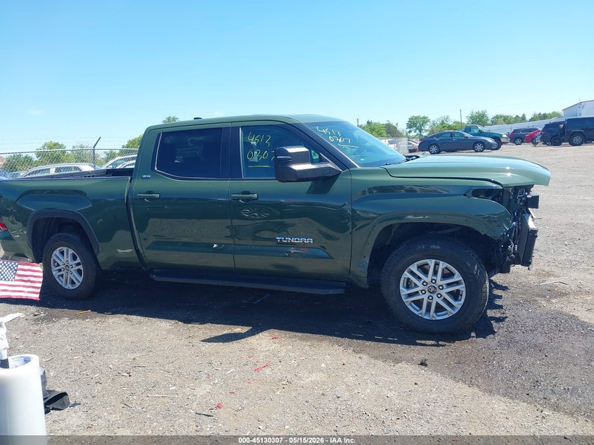 TOYOTA TUNDRA - zdjęcie 14