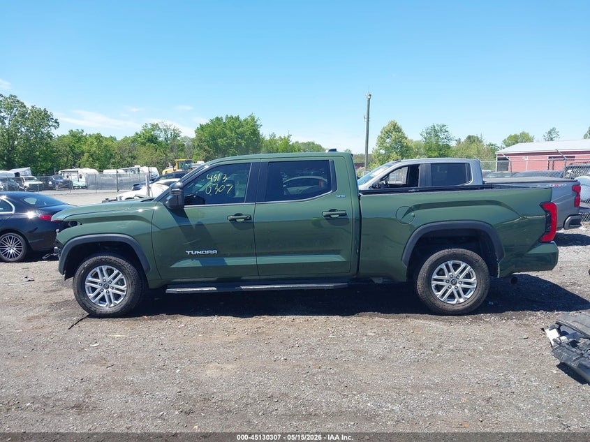 TOYOTA TUNDRA - zdjęcie 15