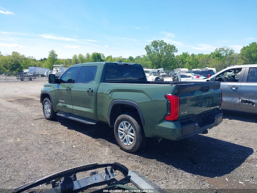 TOYOTA TUNDRA - zdjęcie 3