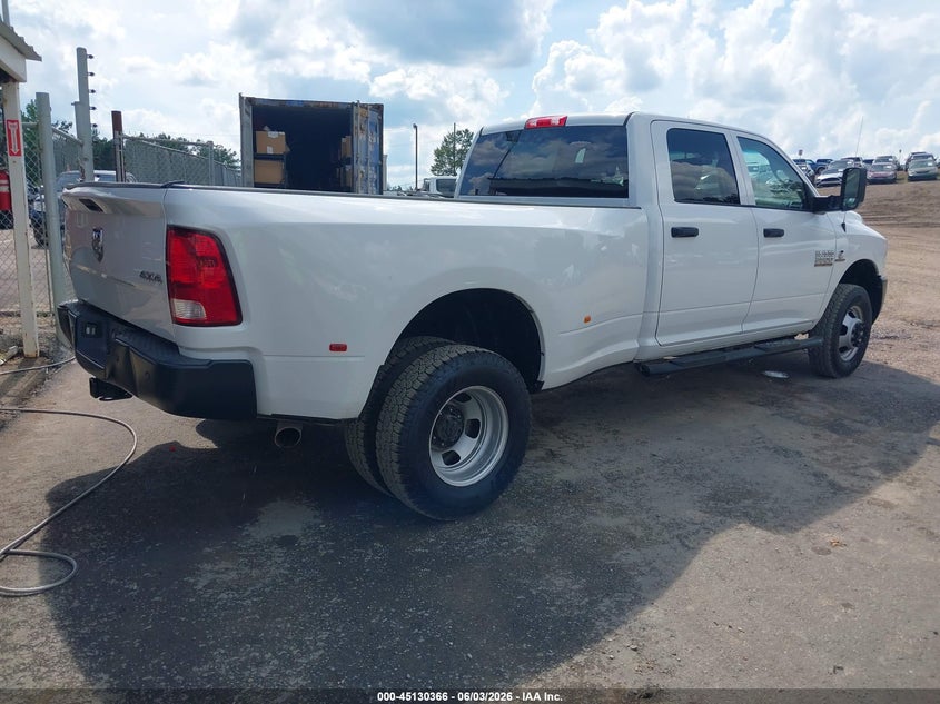 2017 RAM 3500 auction photo 4