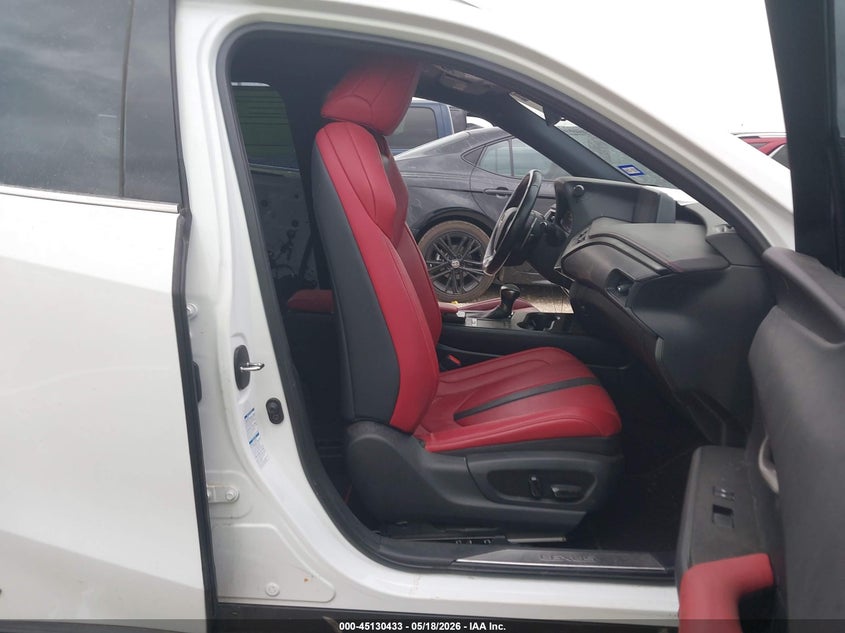 2020 LEXUS UX 250H F SPORT — Photo 5