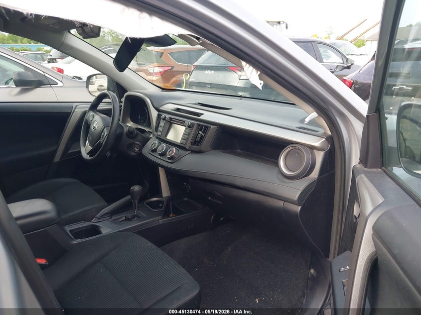 VIN 2T3BFREV2HW687571 2017 TOYOTA RAV4 LE