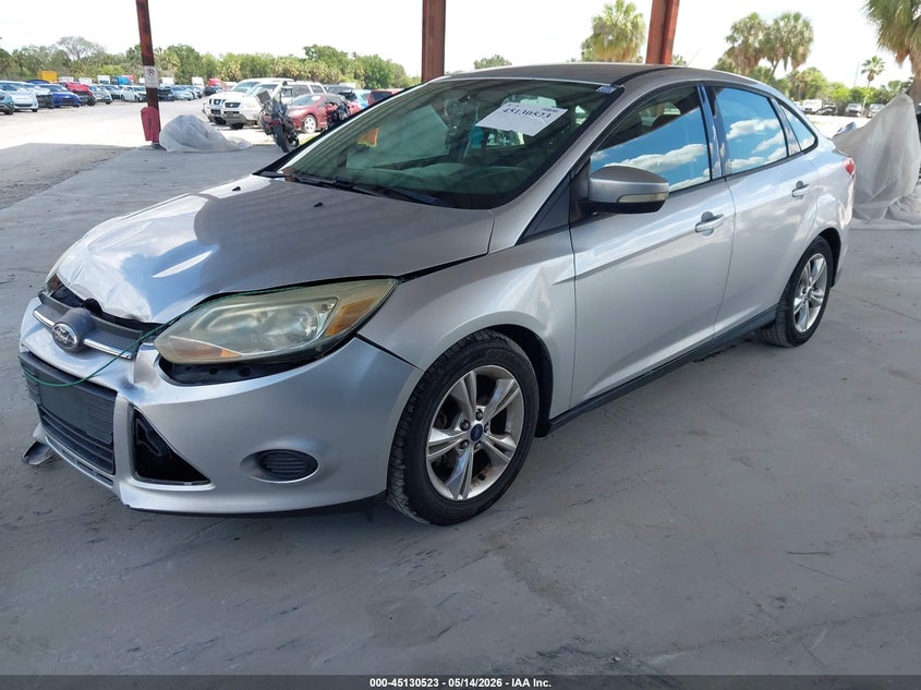 2014 Ford Focus Se 1FADP3F26EL318305 photo 1