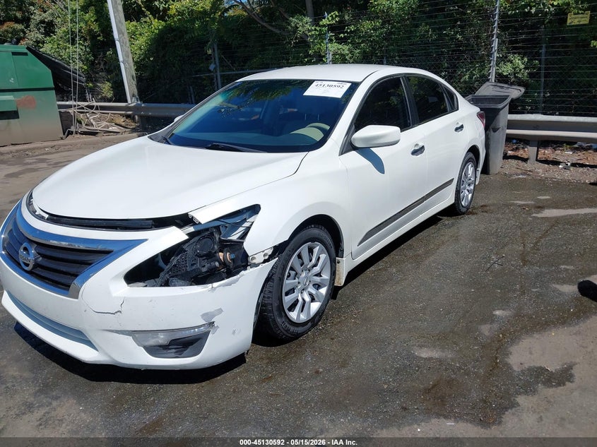 2015 Nissan Altima 2.5 S 1N4AL3AP9FN372589 photo 1