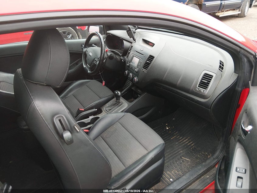 2014 KIA FORTE KOUP auction photo 5