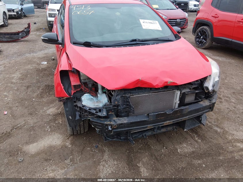 2014 KIA FORTE KOUP auction photo 6