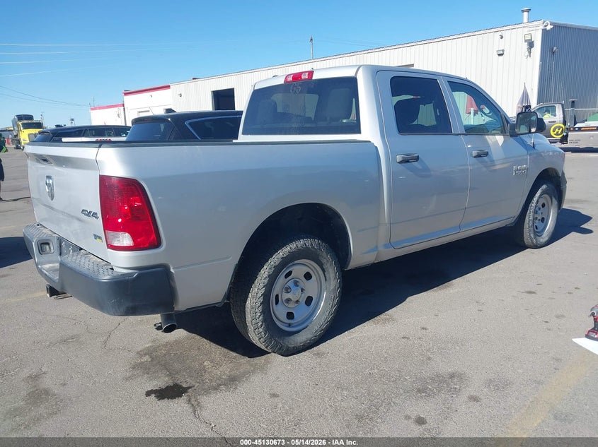 2016 RAM 1500 auction photo 4