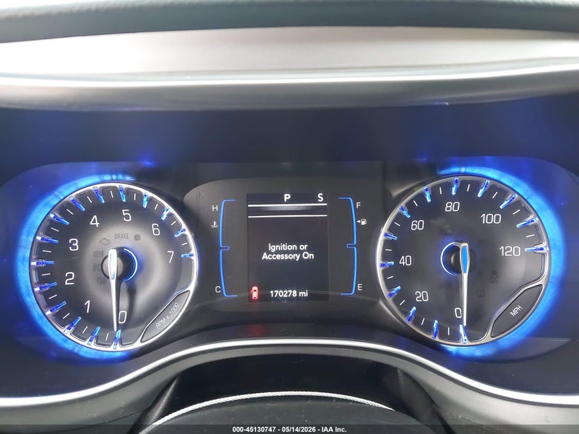 2019 CHRYSLER PACIFICA auction photo 7