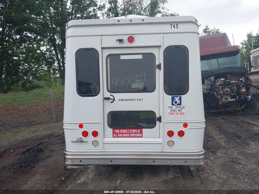 2025 FORD E-450 CUTAWAY N/A N/A